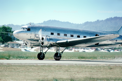 DC-3-201C, N20TW