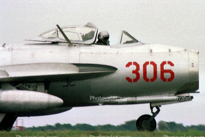 MiG-15, 306, pilot