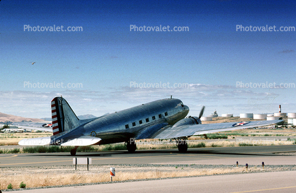 Douglas C-47 Skytrain, Douglas DC-3-253 (C-41), June 1995, 1990s