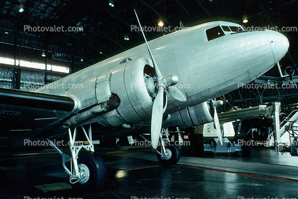 Douglas C-39, Pratt & Whitney R-1820, Fairborn, Ohio