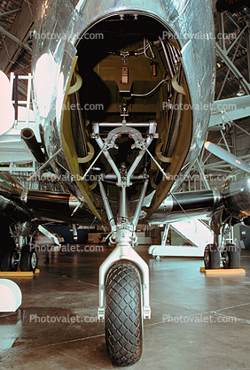 Front Landing Gear, Nose Wheel, Douglas C-54 Skymaster