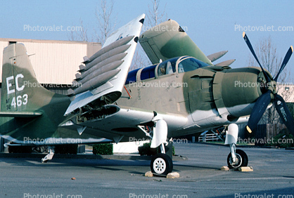 Douglas A-1E Skyraider, AD-5