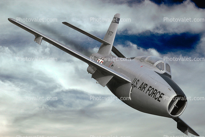 FS-772, Republic F-84F Thunderstreak airborne