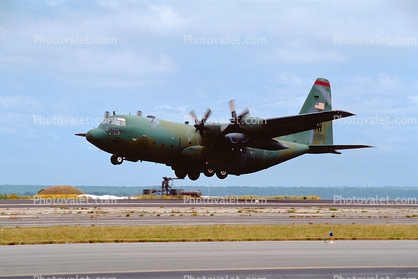 Lockheed C-130 Hercules, Taking-off