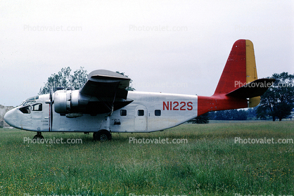 N122S, Chase YC-122C Avitruc, XG-18, Twin-Engine Tactical Airlifter