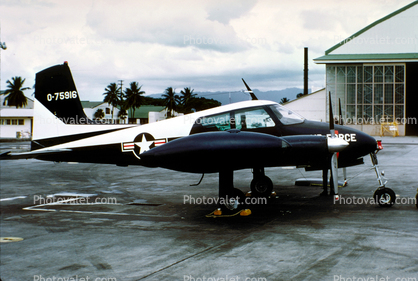 0-75916, U-3A, USAF, Cessna 310B, "Blue Canoe", Sky King