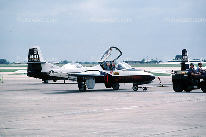 08029, 1-11-1, Cessna T-37 Tweet, USAF