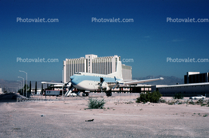 Douglas C-124 