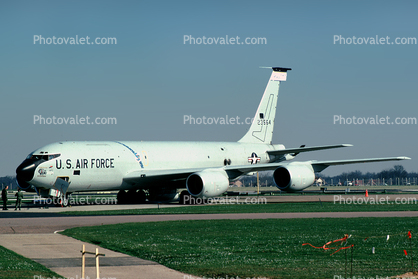 3564, 23564, CFM56, Serious Bizness, bulldog noseart, Boeing KC-135R Stratotanker, 22nd ARW