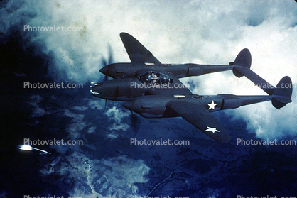 Lockheed P-38 Lightning, flight, flying, airborne, milestone of flight