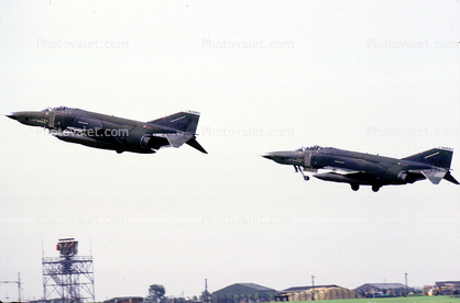 McDonnell Douglas RF-4 Phantom 2, taking-off