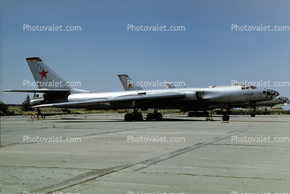Tu-16 Badger, twin-engine jet strategic heavy bomber, aircraft, Soviet Air Force
