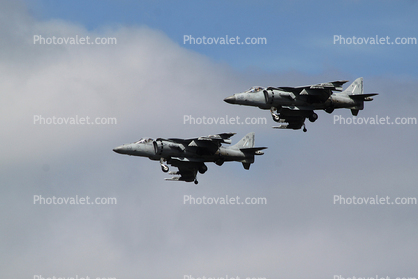 AV-8B Harrier, Formation Flight