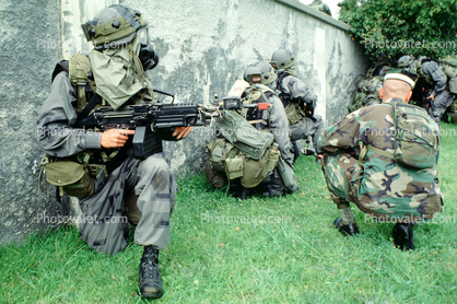 Soldiers with Firearms, Gas mask, Chemical Warfare, urban warfare training, Operation Kernel Blitz, Monterey
