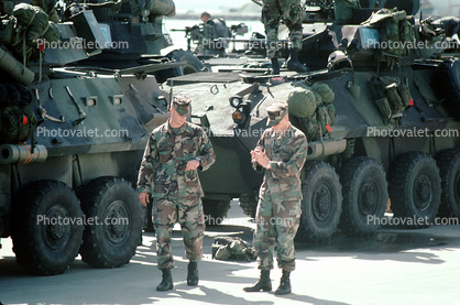 LAV-25, Wheeled Tanks, canon, Light Armored Vehicle, eight-wheeled amphibious reconnaissance vehicle, Operation Kernel Blitz, urban warfare training, Troops