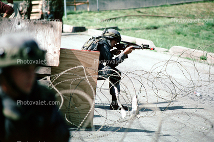 Soldier, Rifle, Helmet, Shooting, Barbed Wire