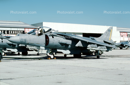 McDonnell Douglas AV-8B Harrier II 