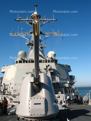 Five Inch Gun, USS Higgins (DDG-76), guided missile destroyer, USN