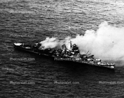 Burning Japanese heavy cruiser Mikuma, Battle of Midway, June 1942, WW2