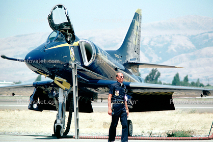 A-4F Skyhawk, The Blue Angels, Number-5, 3 July 1983
