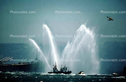 fireboat welcoming the USS Missouri BB-63, Spraying Water