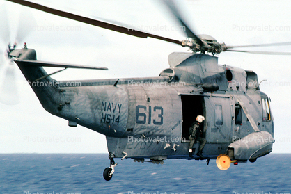 613, HS-14, 2707, Sikorsky SH-3 Sea King, Flight, Flying, Airborne