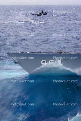 Bow, anchor, splash, USS Paul F. Foster (DD-964), Spruance-class Destroyer