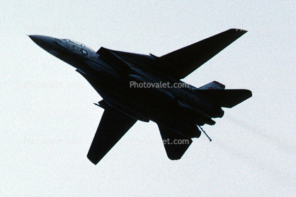 Grumman F-14 Tomcat with tailhook, landing