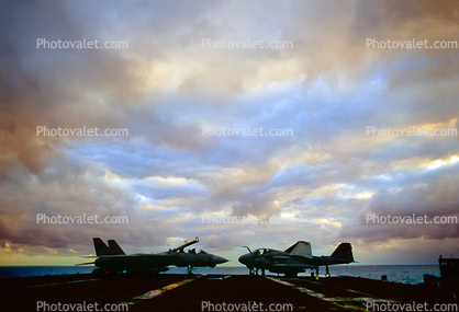 A-6 and F-14 nose-to-nose, A-6 Intruder