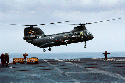 Boeing CH-46 Sea Knight 65, 2495, airborne, flight, HC-11, milestone of flight