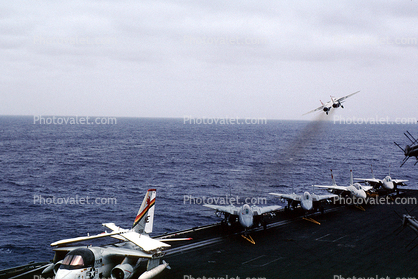 100, Grumman F-14 Tomcat launching, Take-off
