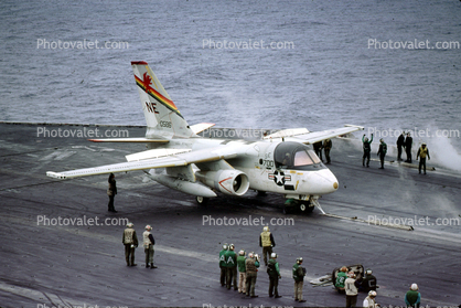 700, Lockheed S-3B Viking, Taking-off, 0586, VS-38, preparing for take-off