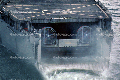 an LCAC with a face, USS Fort Fisher (LSD-40), Pareidolia, wilderment of a face