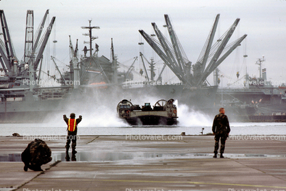 LCAC-76, Hovercraft