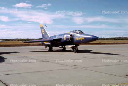 Grumman F-11 Tiger, Blue Angels, Number-6