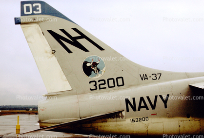 VA-37, 153200, USS Kittyhawk, 3200, Bull