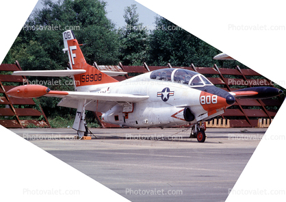 Pensacola Naval Air Station, North American T-2 Buckeye, National Museum of Naval Aviation, NAS