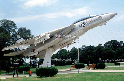 Pensacola Naval Air Station, Grumman F-14 Tomcat, National Museum of Naval Aviation, NAS