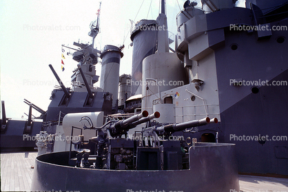 Pom Pom anti aircraft guns, USS North Carolina (BB-55), Battleship, Cape Fear River, Riverfront, Wilmington, North Carolina, anti-aircraft