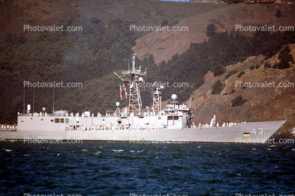 Guided Missile Frigate, USS Thach (FFG 43), USN