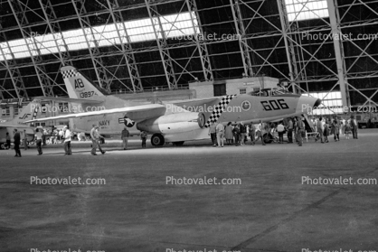606, Douglas A-3D-2 Skywarrior, 138974, (A-3B), VAH-11, AB-606, 1965, 1960s