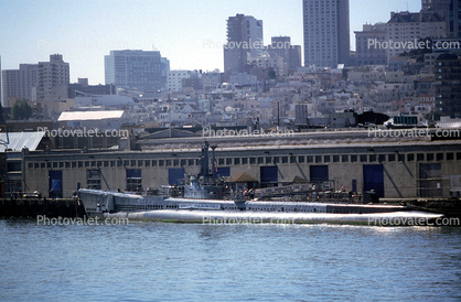USS Pampanito (SS-383), Pier, dock, wharf, buildings, San Francisco