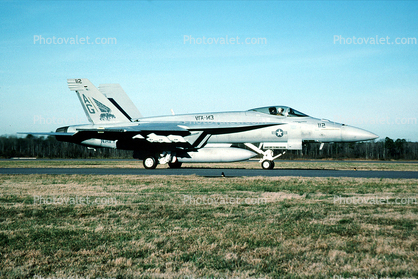 VFA-143, 112, McDonnell Douglas F-18, USAF