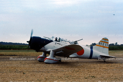 Aichi D3A Val, Carrier Based Dive Bomber, Japanese Navy
