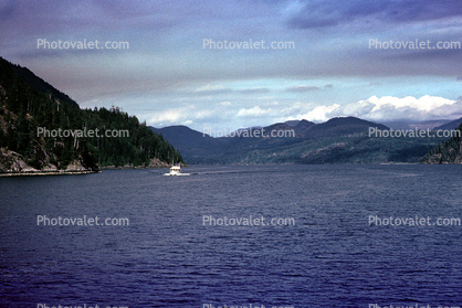 Alberni Inlet, boat, Mountains, water