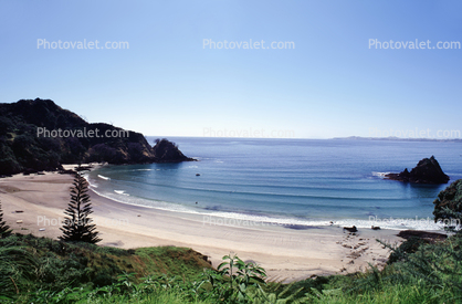 beach, cove, sand, water, waves, point, trees, rocks, inlet, Russell