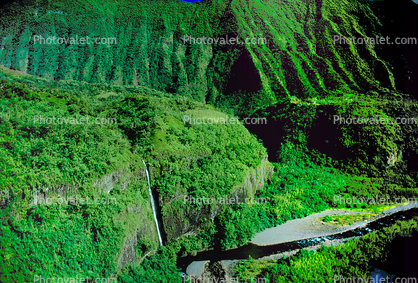 Island of Tahiti, Rain Forest, Waterfall