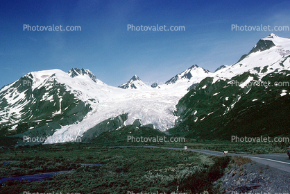 Worthington Glacier, Mountains, Highway near Valdez