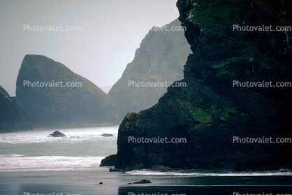 Pacific Ocean, Seascape, Rock, Outcrops, Waves, Shore