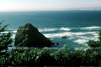 near Arch Cape, Waves, Shoreline, Seashore, Coast, Coastline, Pacific Ocean, Shore, Rocks